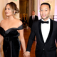 Image for article titled Alert: Chrissy Teigen and John Legend Fight Like Any Normal Couple